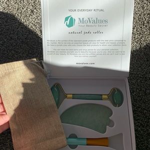 Face roller set real jade